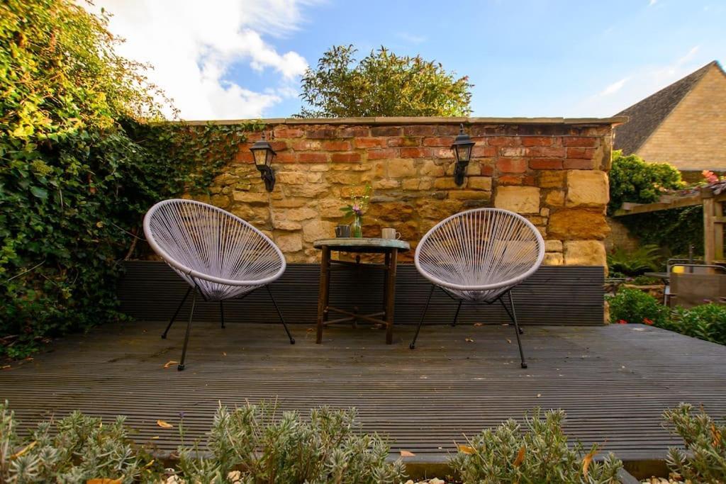 Cotswolds Corner Cottage Moreton-in-Marsh Exterior photo